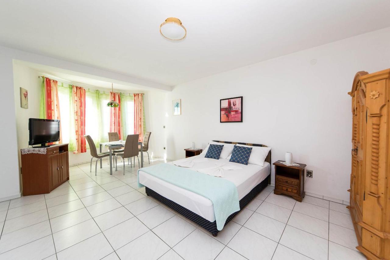 Apartmani Kovac Crikvenica Kültér fotó
